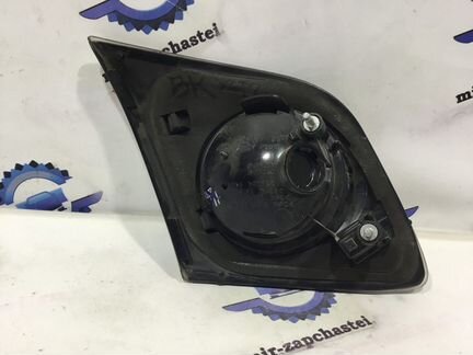 Фонарь крышки багажника правый Mazda 3 BK Хетчбек