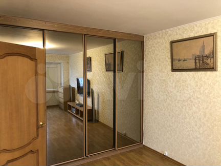 1-к квартира, 37 м², 10/15 эт.