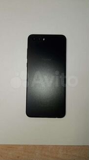 Смартфон Honor v10