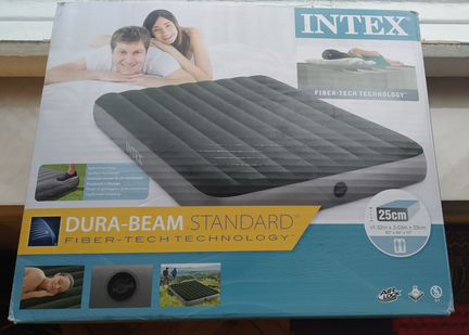Двуспальный надувной матрас Intex