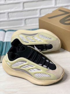 Кроссовки Adidas Yeezy Boost 700
