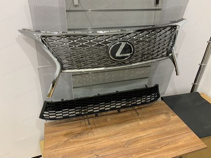 Решетка радиатора Lexus RX F-Sport 2012-2015 Новая