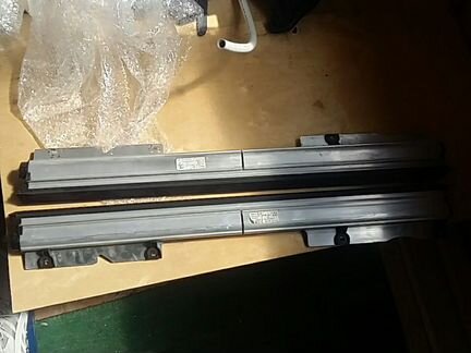 Шторка солнцезащитная задняя правая/левая audi A8