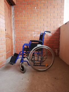 Коляска инвалидная