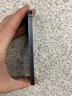 Телефон iPhone