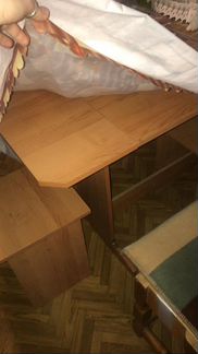 Кухонный стол