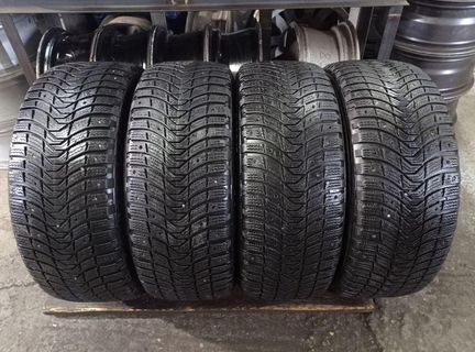 235 50 17 Michelin бу Шины Зимние 235 50 R17 105S