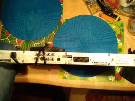 DVD - плеер fhilips с пультом