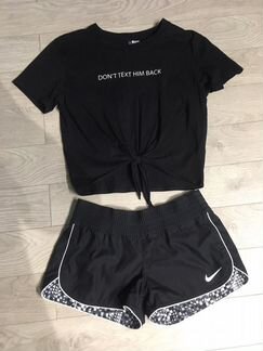 Костюм для спорта