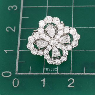 Harry Winston золотые серьги с бриллиантами 3.8 ct
