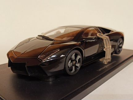Lamborghini Reventon Black 1:18 Autoart