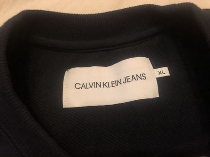 Свитшот Clavin Klein