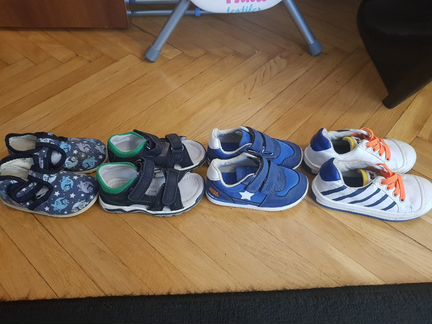 Обувь. 10 пар для мальчика