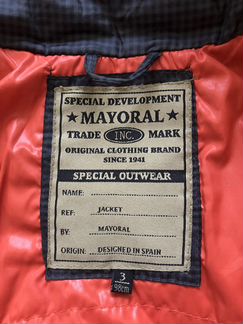 Тёплая куртка mayoral 98 р