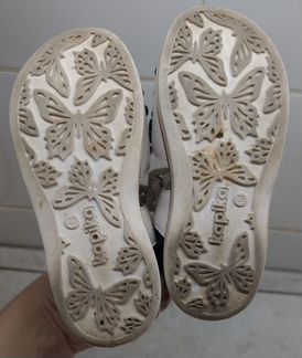 Kapika / Сандалии, 25 р