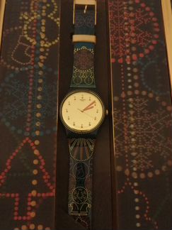 Часы swatch новогодние