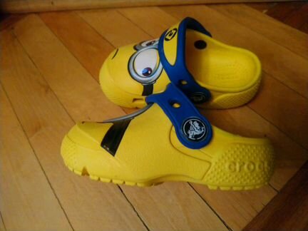 Сандали crocs