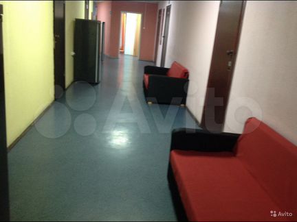 Комната 25 м² в 4-к, 6/8 эт.