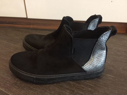 Обувь женская оригинал 37,5