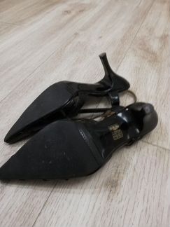 Изящные босоножки salamander 37.5