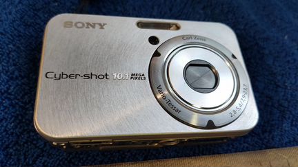 Фотоаппарат Sony Cyber-shot, рабочий