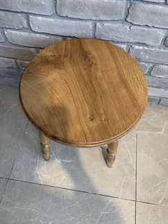 Стулья и табуретки