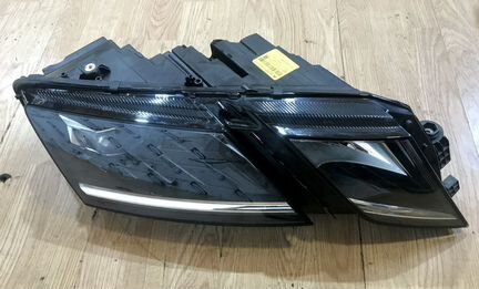 Фара правая LED Skoda Octavia A7 2017-н.в