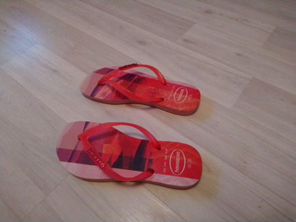 Шлепанцы Havaianas новые р 35-36