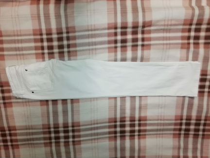 Джинсы белые, Германия, (жен.), 27 р-р