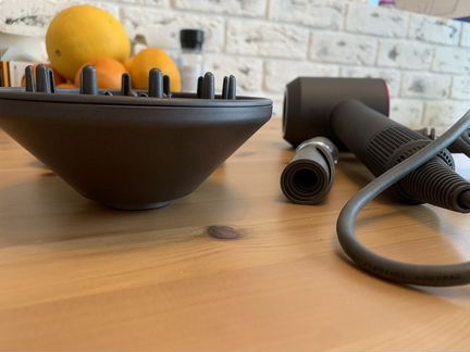Фен Dyson Supersonic для волос (фуксия)