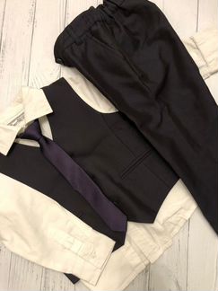 Костюм с жилеткой и галстуком 86