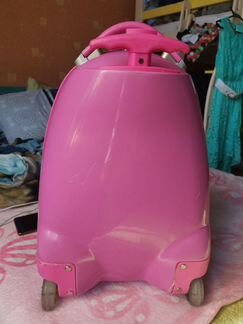 Детский пластиковый чемодан с принцессами