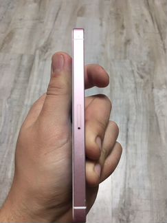 iPhone SE