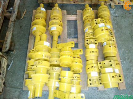 Каток поддерживающий для ZX120