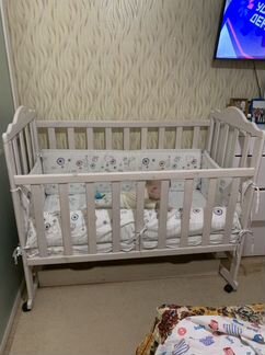 Кроватка белая с ящиком