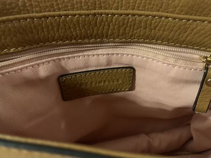 Сумка женская через плечо Coccinelle