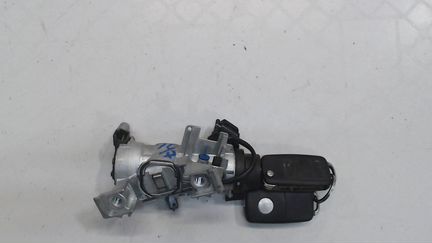 Замок зажигания Volkswagen Touran, 2004