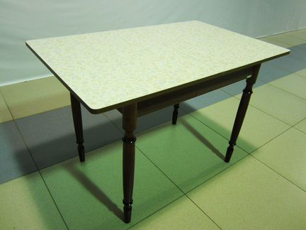 Стол обеденный раздвижной пластик