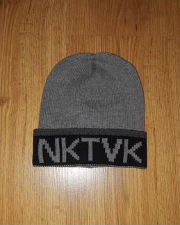 Шапка детская новая