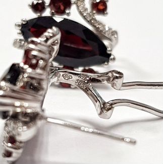 Серьги золотые