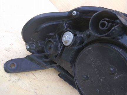 Фара правая Toyota Rav4 LED 2016 -2019 Оригинал