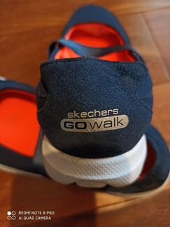 Спортивная обувь