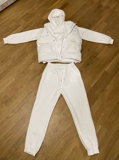 Костюм тройка