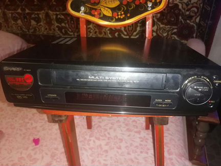 Видеомагнитофон