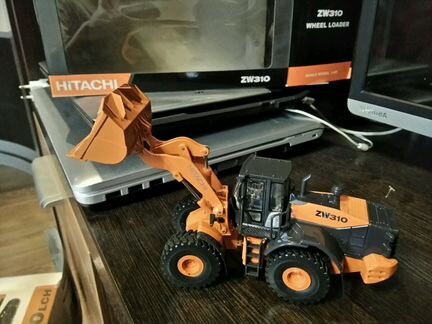 Модели строительной техники Hitachi 1:50