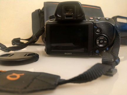 Зеркальный фотоаппарат sony A37