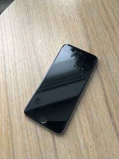 Телефон iPhone 6s