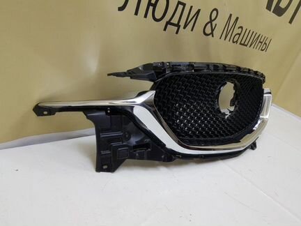 Решетка радиатора Mazda Cx-5 2