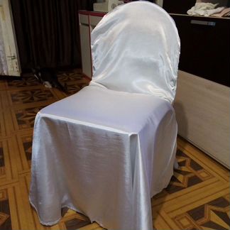 Чехлы на стулья для мероприятий из атласа