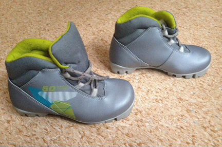 Ботинки лыжные Quechua 50 classik (32)